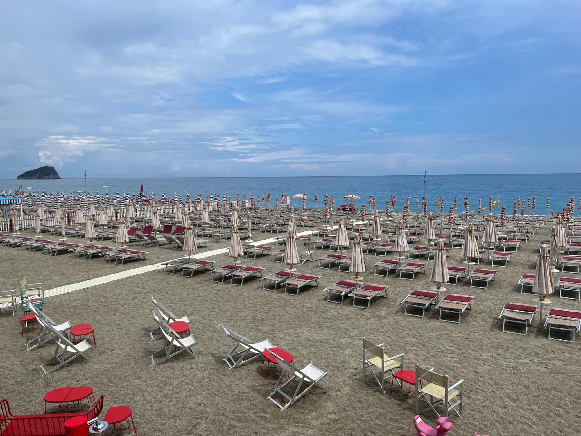 Hotel Melograno Spotorno Εξωτερικό φωτογραφία