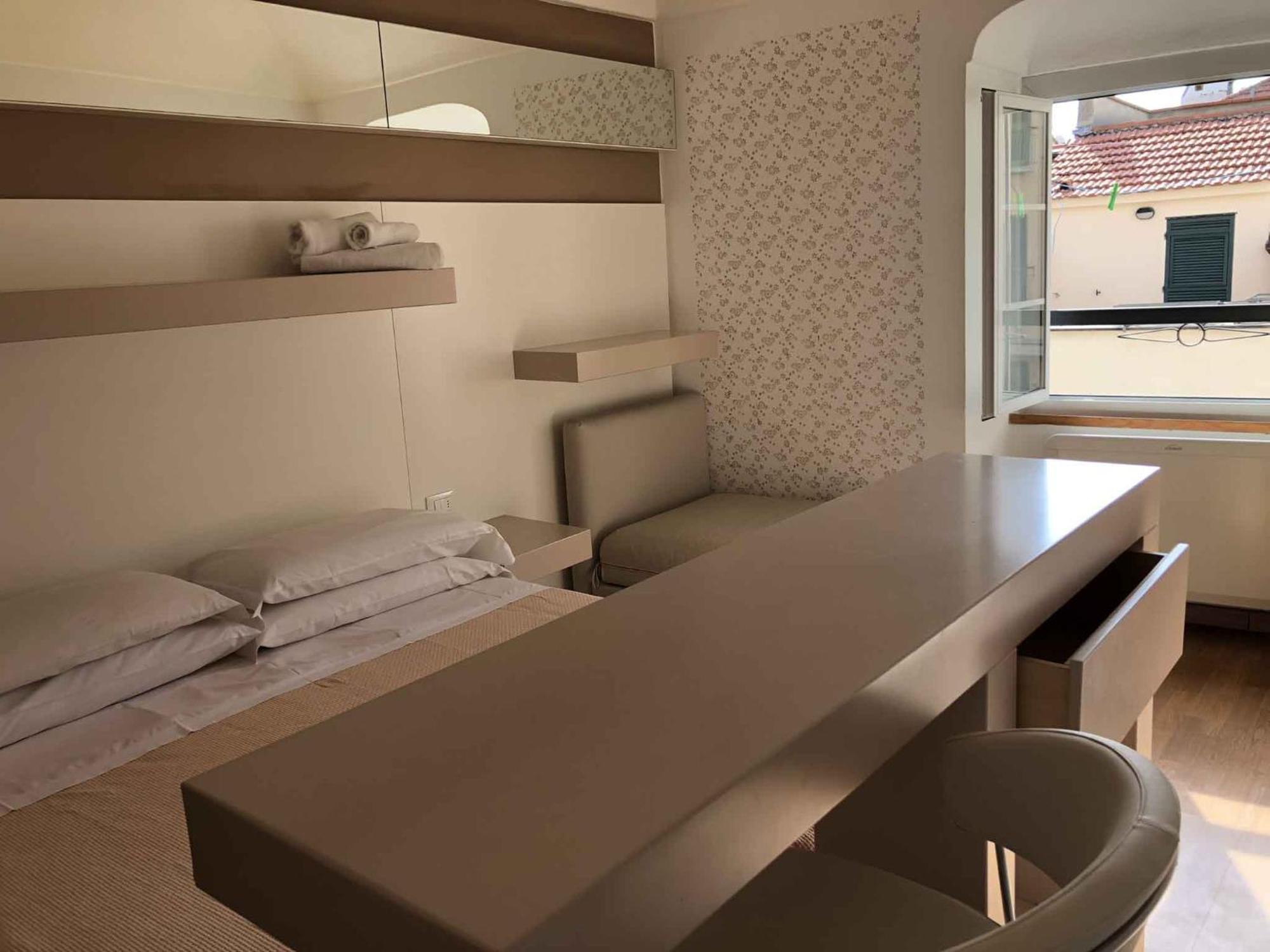 Hotel Melograno Spotorno Εξωτερικό φωτογραφία